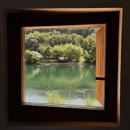 Holiday home Riverside Chalet Una Bihac